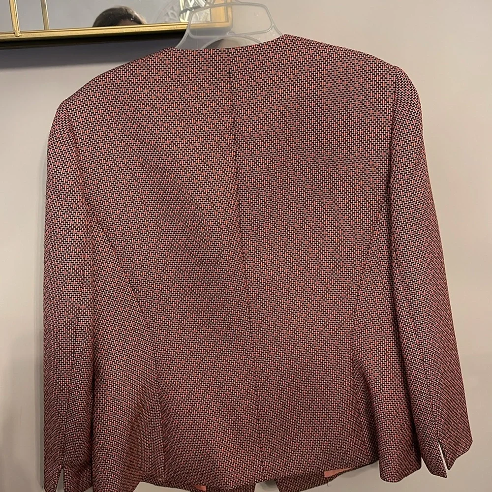 Kasper Pink Tweed Button Zip Pockets Lined Blazer Jacket Women’s Size 8 - Picture 3 of 14